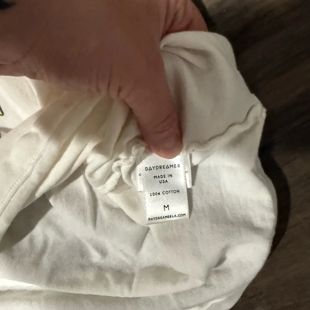 Daydreamer Def Leppard Tee - Picture 3 of 4